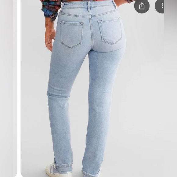 Kancan Kurvy Mid-Rise Straight Stretch Jean - Picture 3 of 8